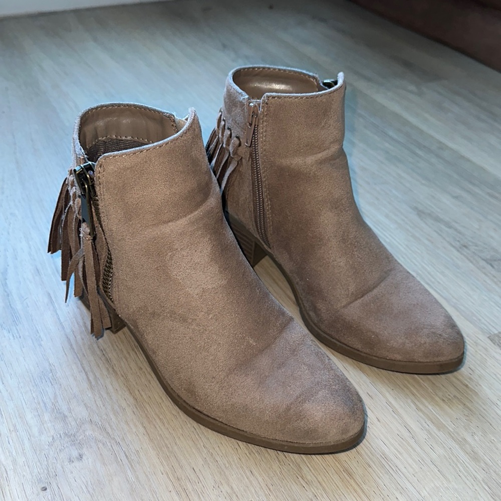 Women’s Fringe booties